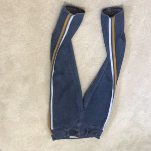 Pacsun woman’s skinny jeans